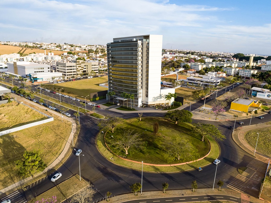 Innovatti Center, empreendimento comercial em construção, um investimento no Granja Marileusa